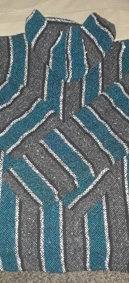 Blue and gray Baja rug/hoodie - Picture 2 of 3